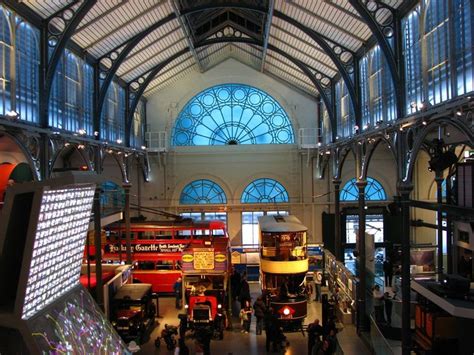 Visitors Guide To The London Transport Museum