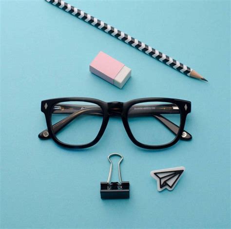 Pin By Ami Optics On Ami Optics Rectangle Glass Glass Glasses