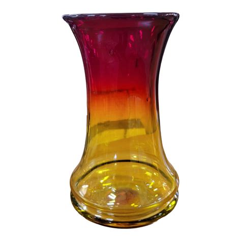 Mid Century Modern Blenko Hand Blown Amberina Glass Vase Attributed