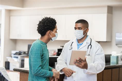 What Type Of Doctors Work At An Urgent Care