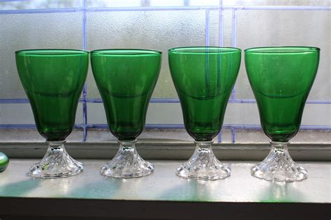 4 Vintage Green Burple Goblets 6 Anchor Hocking Glass 1950s