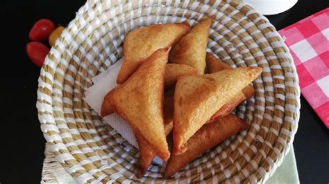 Easy Bread Potato Samosa Bread Samosa Recipe By Afra Food Diary