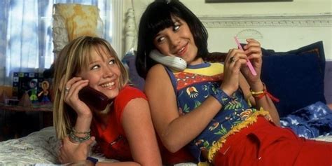 the 11 most relatable episodes of lizzie mcguire because she was the savior of my preteen years
