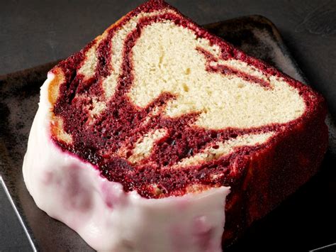 Flourless chocolate cookies are a chewy cookie with a crunchy meringue texture! Starbucks sweetens up coffee time with robust Red Velvet Loaf Cake - CultureMap Houston