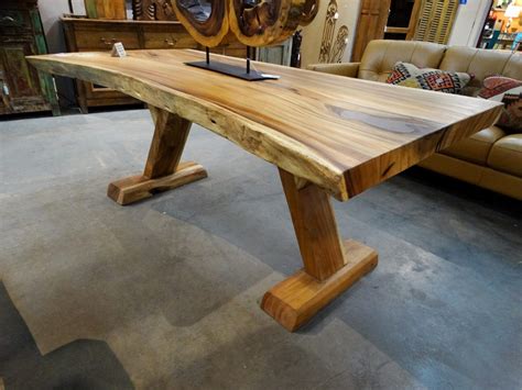 Wood Dining Table With Wood Legs Features A Rustic Farmhouse Look