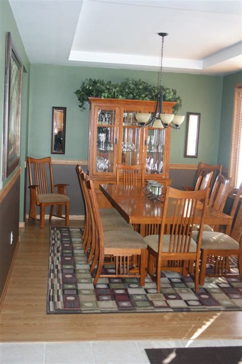 Do Grey Floors Go With Brown Furniture - What Furniture Goes With Grey Flooring