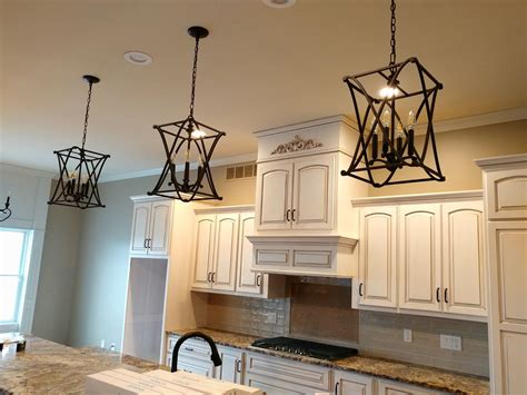 Traditional Large Pendants Over A Kitchen Island Traditional Kitchen Island Kitchen Island
