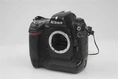 Nikon D2h Digital Slr Camera Body Only 2 Ebay