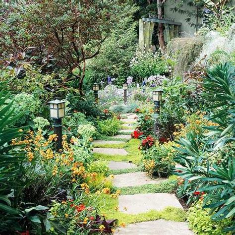 Garden Paths Design Ideas For Stepping Stones In The Garden