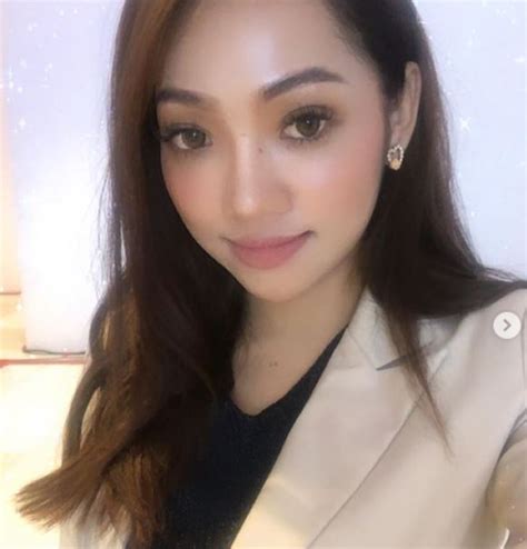 25 | business funds pr. Finalis Dewi Remaja Ernisha Jelaskan Mengapa Tidak Lagi ...
