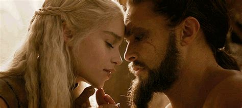 Daenerys Rides Drogo Game Of Thrones Sex Scenes In S