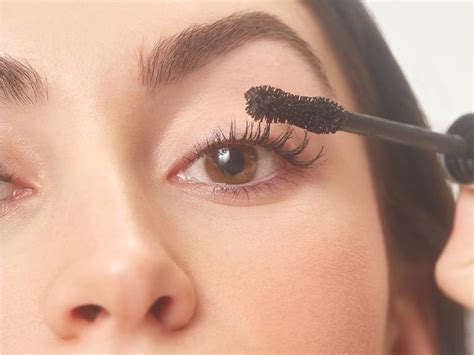 How To Get Clumpy Spider Lashes