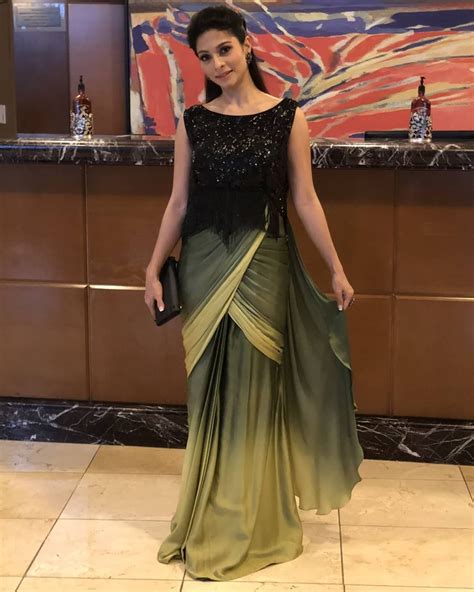Tanisha Mukherjee Dresses Formal Dresses Fashion