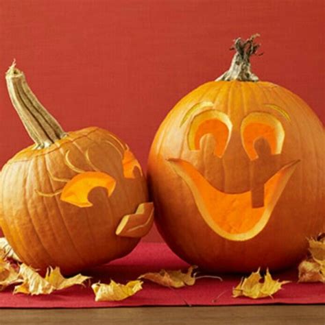 10 Pumpkin Carving For Couples