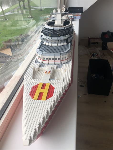Pin By Afrika In Huis On Lego Yacht Lego Boat Lego Ship Lego
