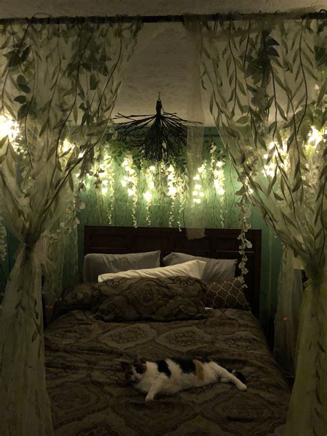 Pin De Becky Davis En My Enchanted Forest Bedroom Decoración De Unas