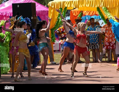 Flashing Showgirls In Elaborate Bikini Performing Cabaret Dance At