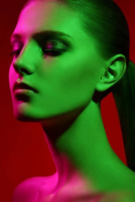 Pin By Ruuloo Rdzz On Geles De Color Colorful Portrait Photography