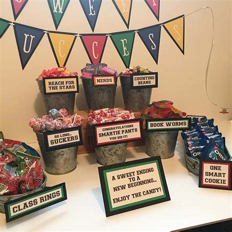 This post has over 33 ideas that your guests will love! 21 Awesome Graduation Party Decorations and Ideas - crazyforus