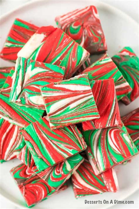 This 3 Ingredient Christmas Fudge Is Super Easy And So Festive Enjoy