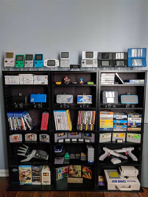 My Nintendo Gaming Collection テレビゲーム ゲームルームのデザイン ゲームのアイデア ゲームルームの
