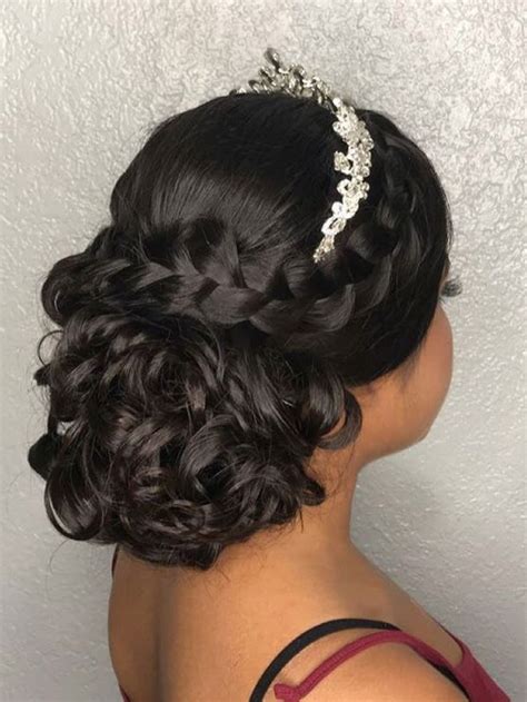 Check spelling or type a new query. Pin by Frizo.com on Bridal styles | Quince hairstyles ...