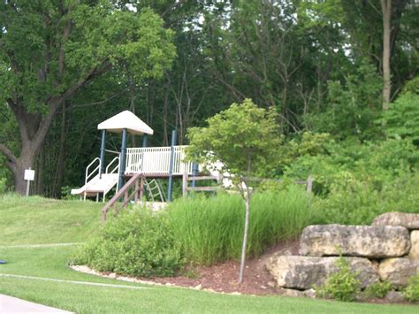 Must keep dog on leash and clean up afterwards. Cabin Rental in Jo Daviess County, Illinois