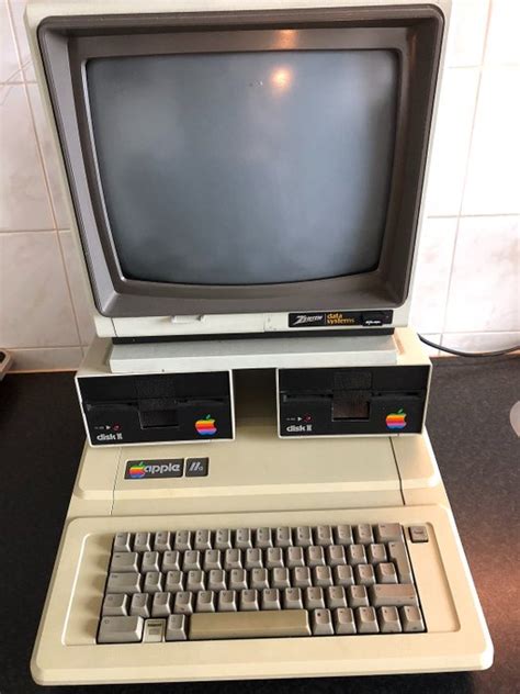Apple Iie A2s2064 Vintage Computer Catawiki