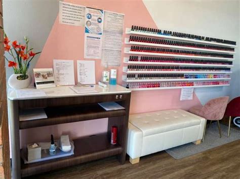 6 Best Nail Salons In Austin For Manicures And Pedicures Urbanmatter