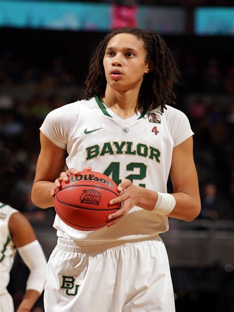 Brittney Griner Signs Endorsement Deal with Nike - Essence