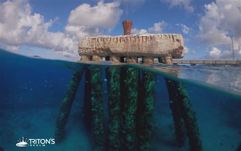 Frederiksted Pier St Croix Us Virgin Islands West End Tritons