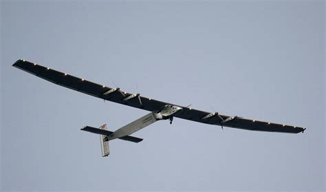 The Record Breaking Solar Plane Solar Impulse 2 Is Grounded In Hawaii The World From Prx