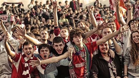 Meet The Football Ultras All Of Russia Hates Europe Al Jazeera