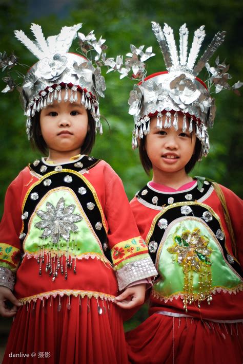 Chinese Tribal Costumes On Kids Kids Around The World We Are The World