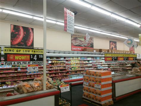 It's not walmart, it's a grocery store. Grocery Store «Food King Supermarket», reviews and photos ...