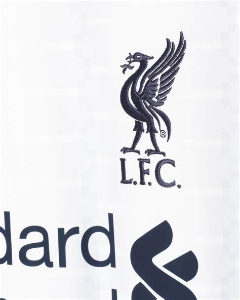 0 gebote · endet am sonntag, 20:16 mez3t 6std. Liverpool FC 2019-20 Auswärts-Trikot