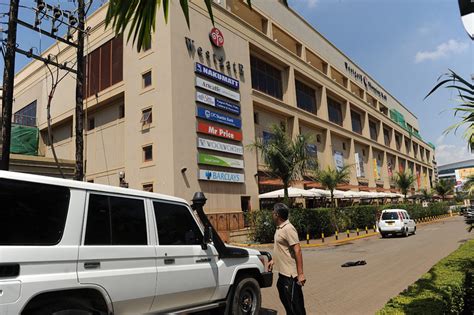 케니아 나이로비 경찰과 악당 총격전 39명 사망 150여명 부상25 인민넷 조문판 人民网