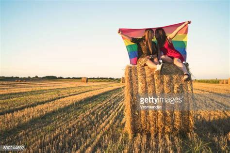 Couple Kissing In A Wheat Field Photos And Premium High Res Pictures Getty Images
