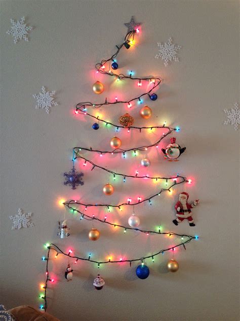 20 Christmas Tree Made Of Lights On Wall