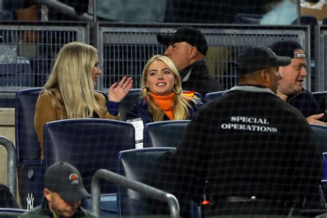 Astros Fans And Wives Take Over Yankee Stadium Houston Chronicle