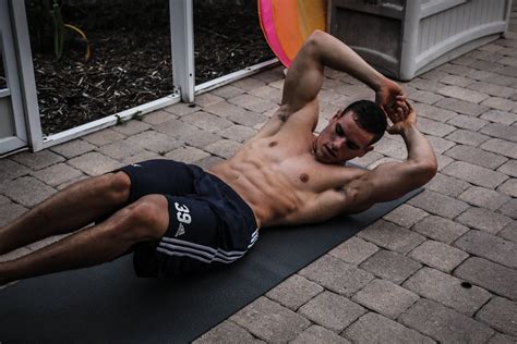 Beach Abs Workout Just 5 Minutes Of Your Time Road To 6 Pack Abs