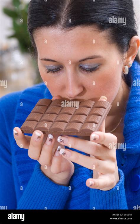 Human Hands Holding Chocolate Bar Hi Res Stock Photography And Images