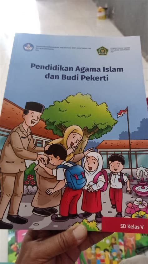 Buku Teks Buku Kurikulum Merdeka Buku Panduan Guru Pendidikan Agama