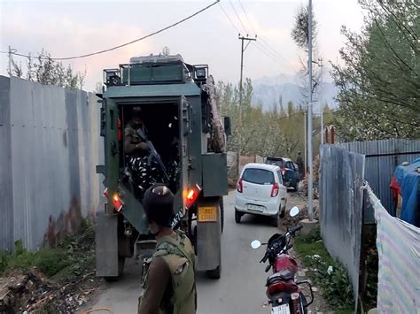 Jammu And Kashmir Encounter Breaks Out In Shopian Search Operation Underway Jammu And