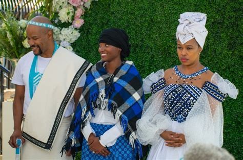Pics Zweli Dikana Walks Down The Aisle With His New Bride On The