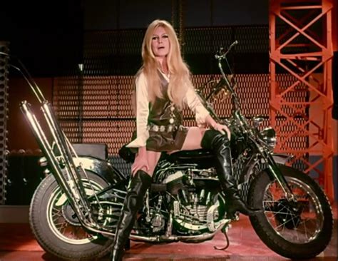 Harley Davidson Wla In Brigitte Bardot Harley Davidson 1967