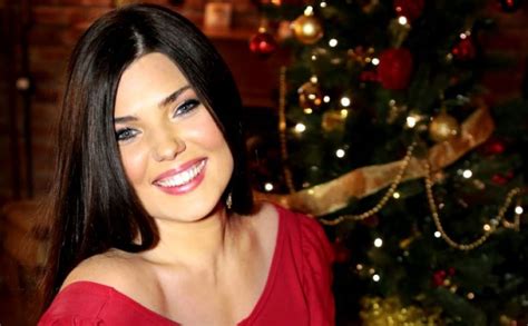 Paula Seling aduce magia Crăciunului la Câmpia Turzii Intrarea la