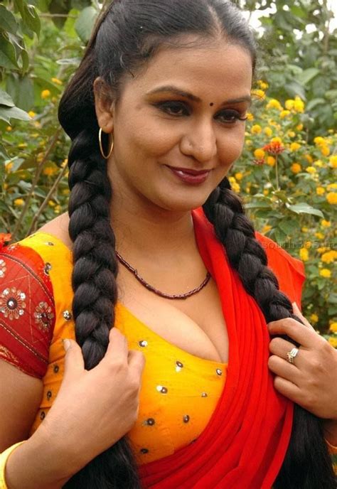 38 Best Hot And Sexy Aunties Images On Pinterest Indian