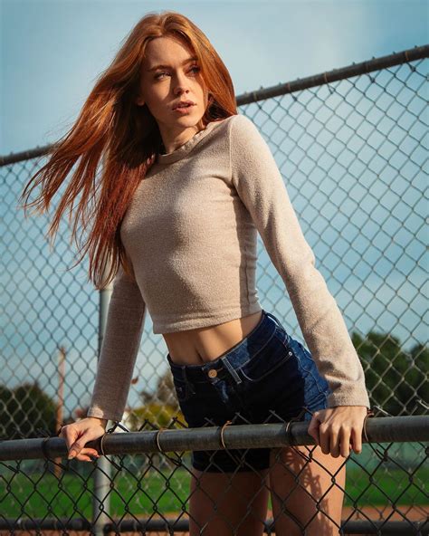 Holly Hicks Red Hair Woman Girl Beautiful Redhead