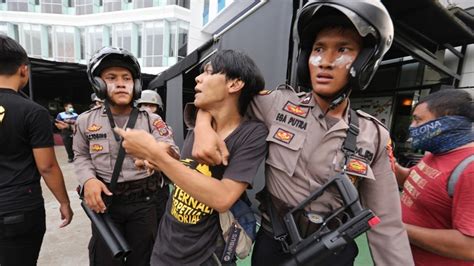 twitter users ridicule indonesian police asia sentinel